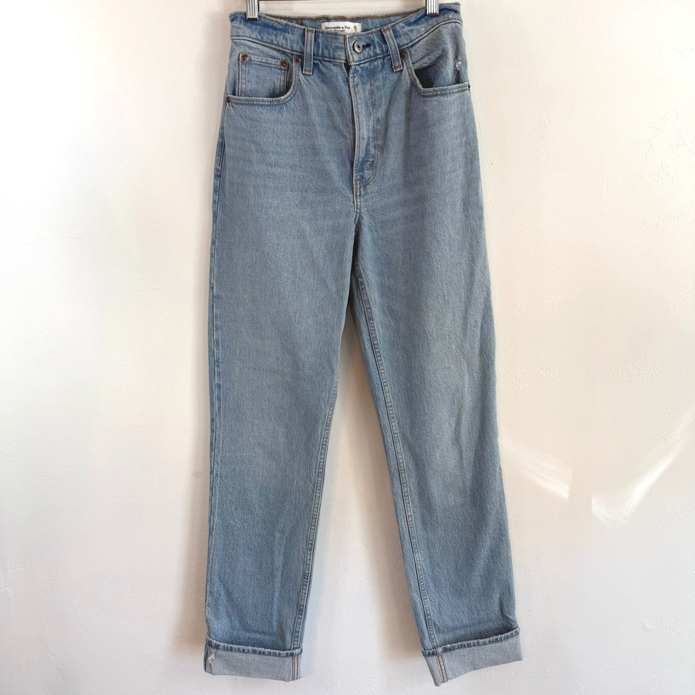 Abercrombie & Fitch 90s Straight Ultra High Rise Denim Jeans Light‎ Blue 26 2L